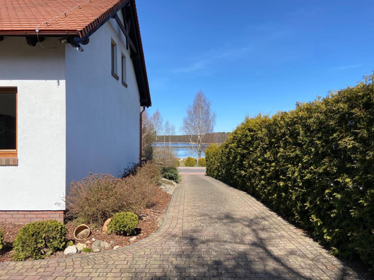 Dom U Zbyszka Z Prywatna Plaza Villa Kiedrowice Bagian luar foto